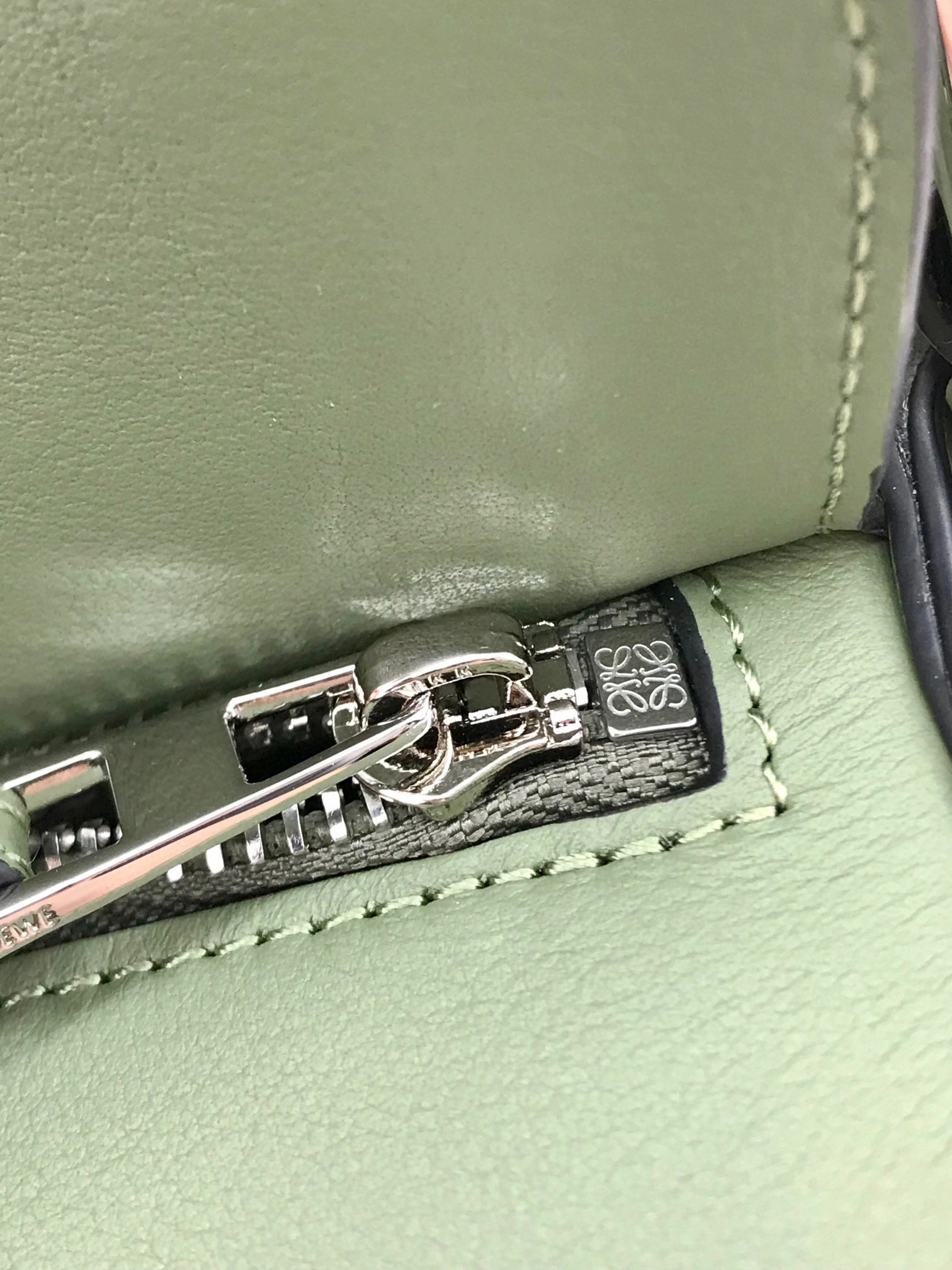 MOMO- high quality version 32230S21-3949 calfskin item：B-B063I1805C
