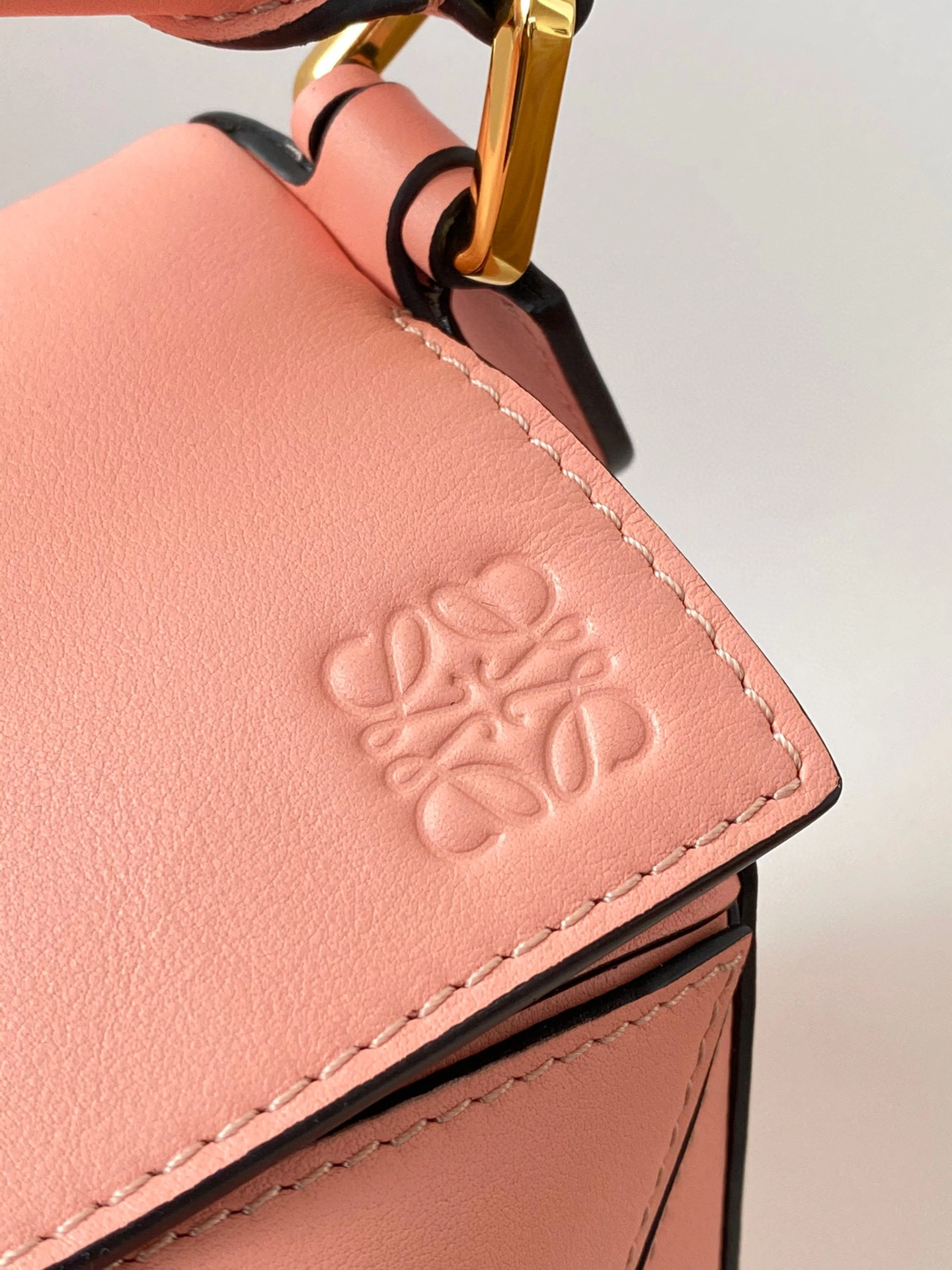 MOMO- high quality version 32230S21-7795 calfskin item：B-B063I1804C