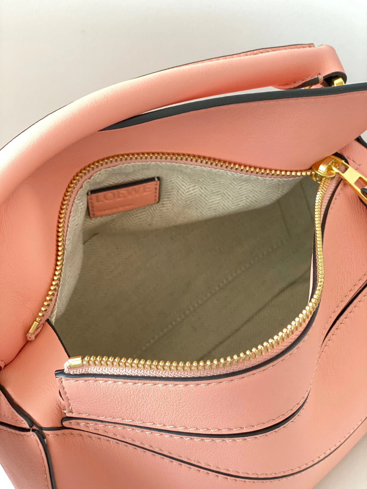MOMO- high quality version 32230S21-7795 calfskin item：B-B063I1804C