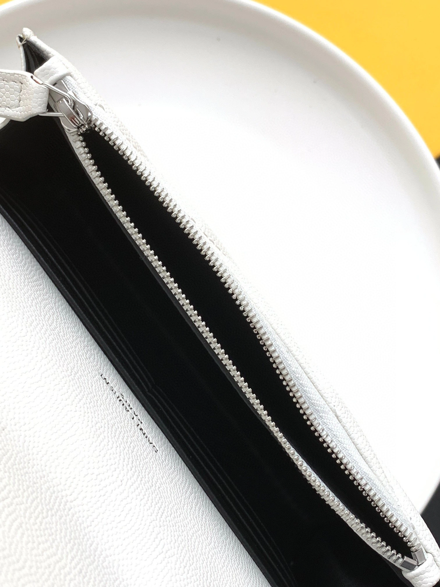 &MOMO- high quality version 393953-BOW02-9207 cowhide item：B-B597I0931C