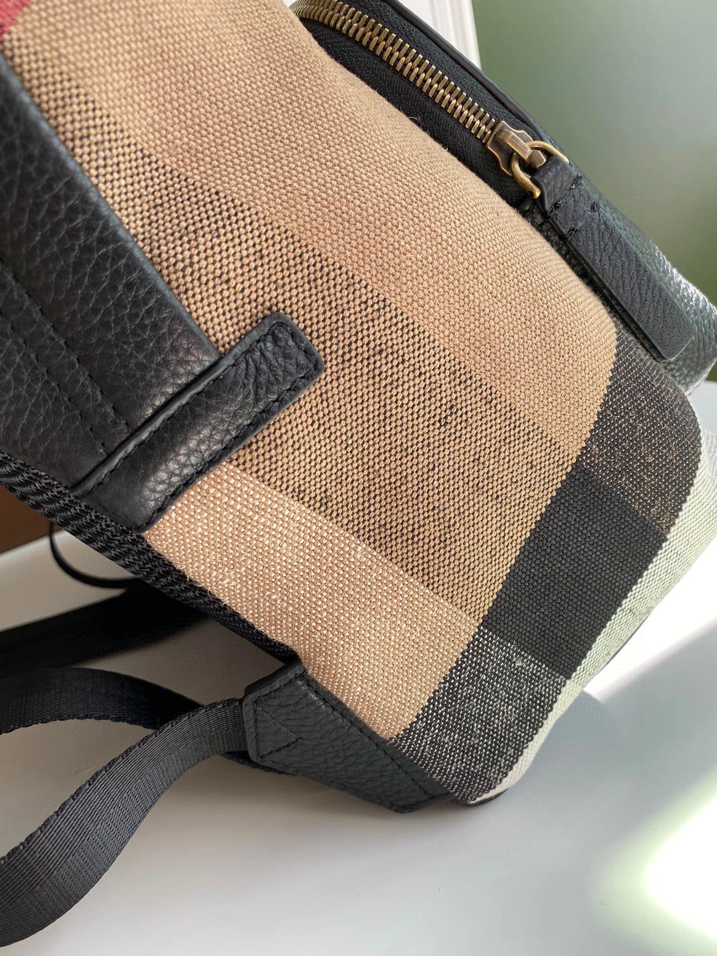 MOMO- high quality version 40333971 Canvas cowhide item：C-B000A1122C