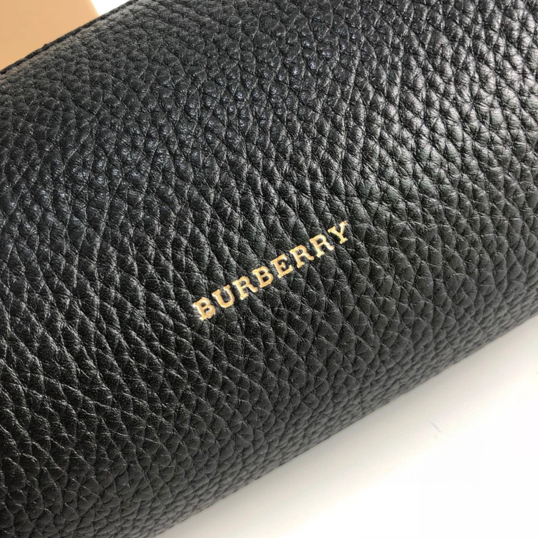 MOMO- high quality version 40751031 calfskin item：B-B000G2302C