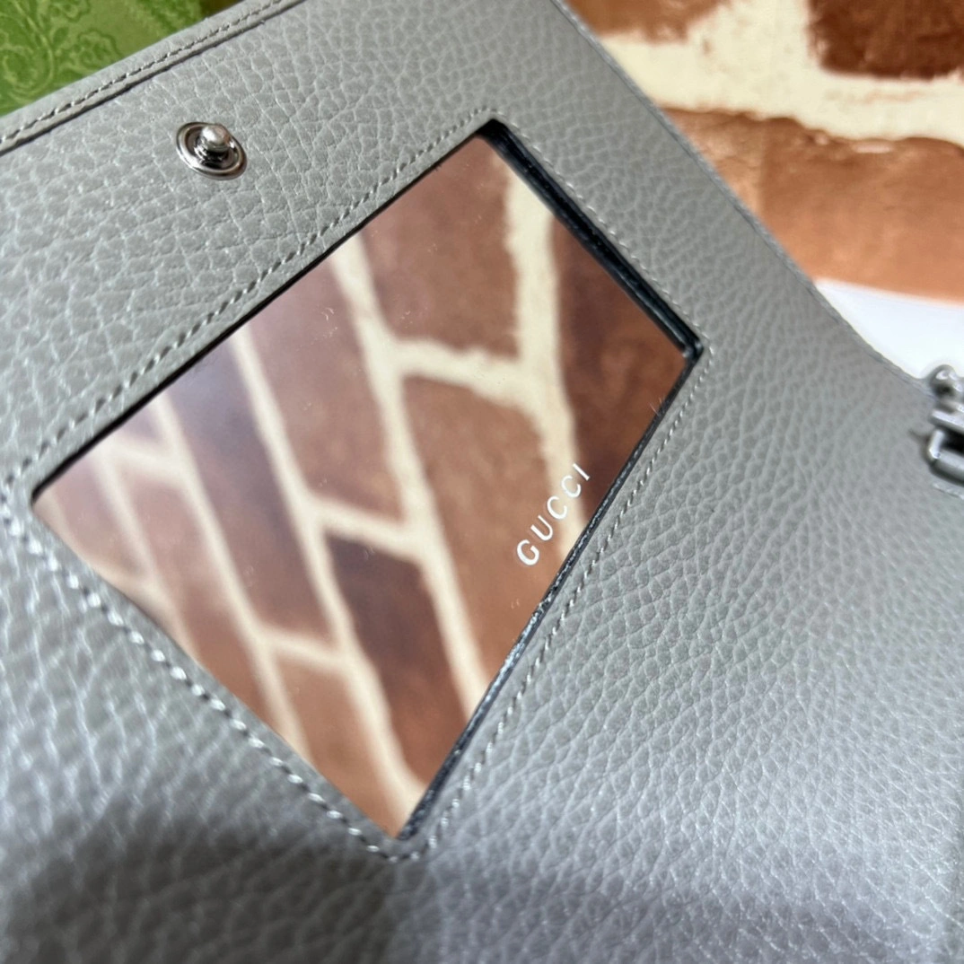 MOMO- high quality version 497985-17WFN-1711 item：B-B063J2202C