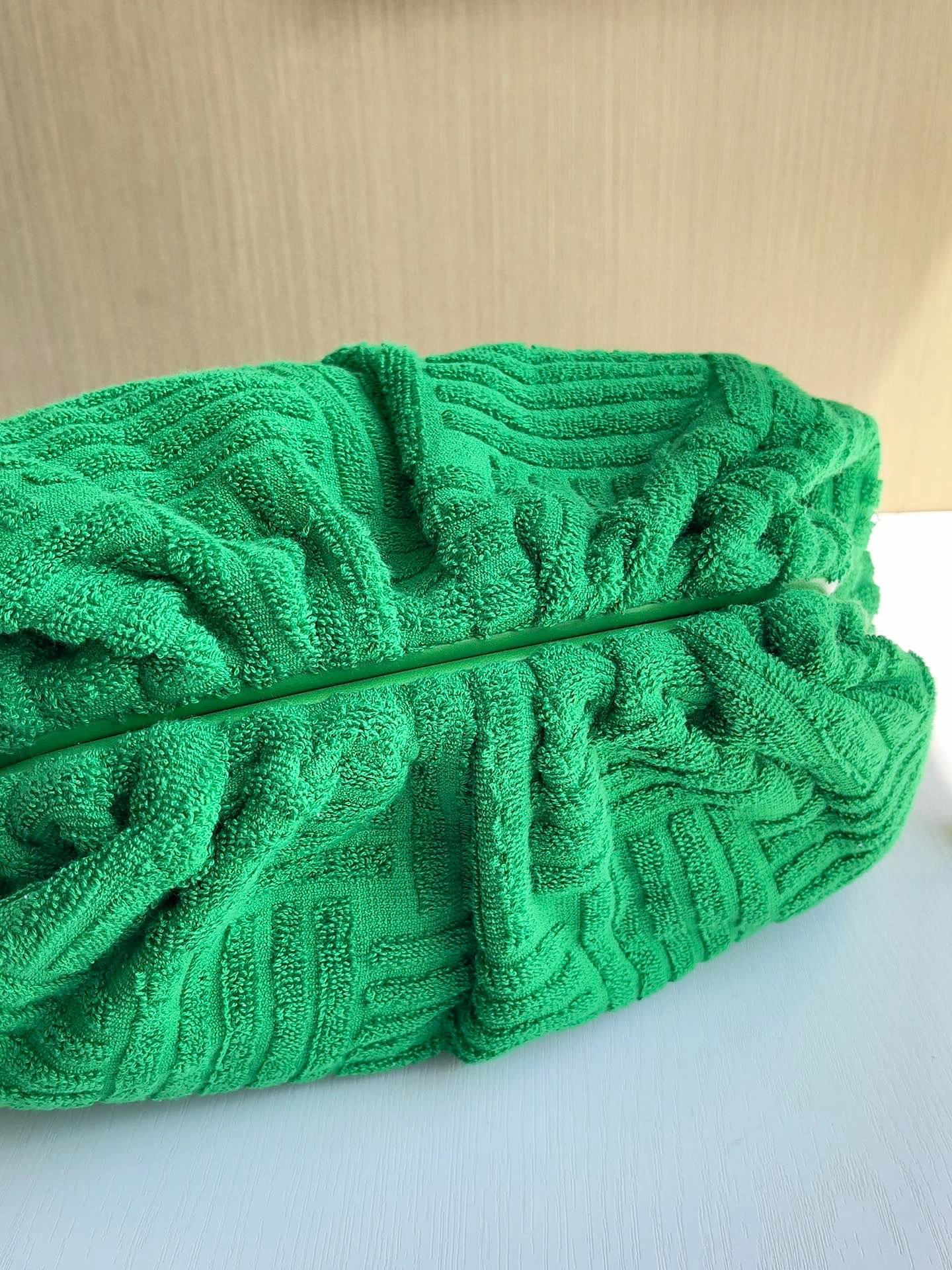 MOMO- high quality version 576227-V0HP0-3714 POUCH item：B-B009H0312C