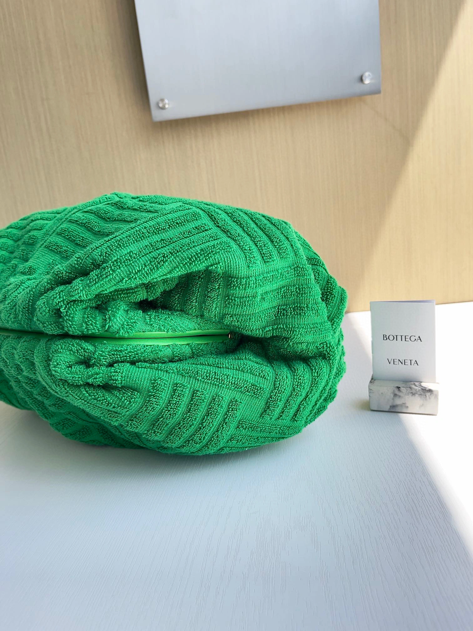 MOMO- high quality version 576227-V0HP0-3714 POUCH item：B-B009H0312C