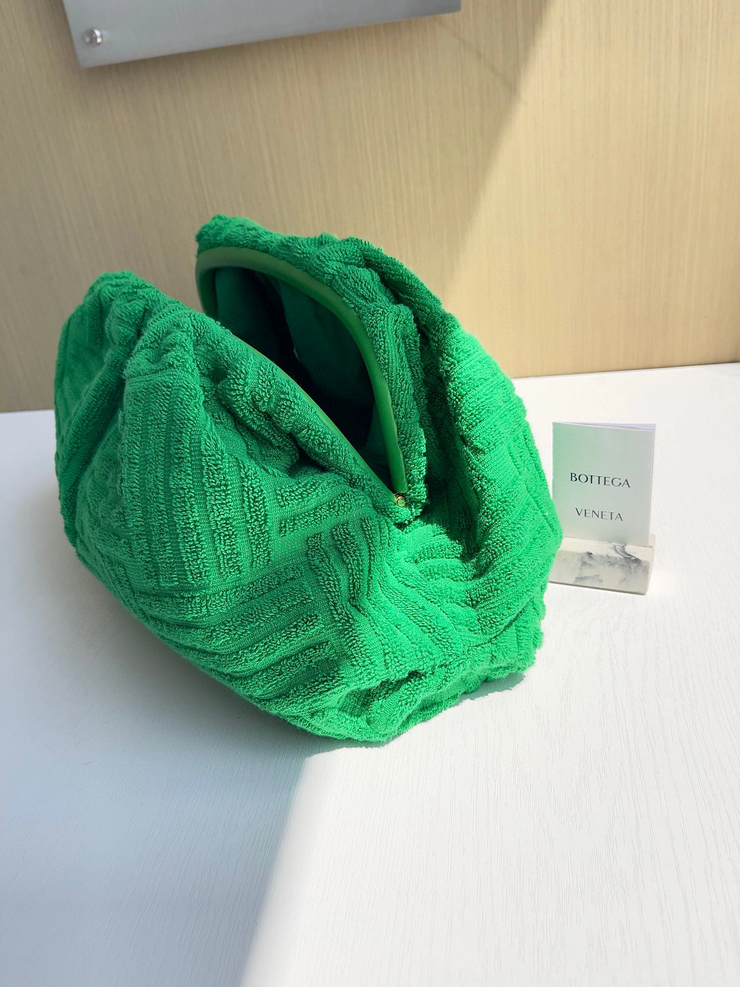 MOMO- high quality version 576227-V0HP0-3714 POUCH item：B-B009H0312C