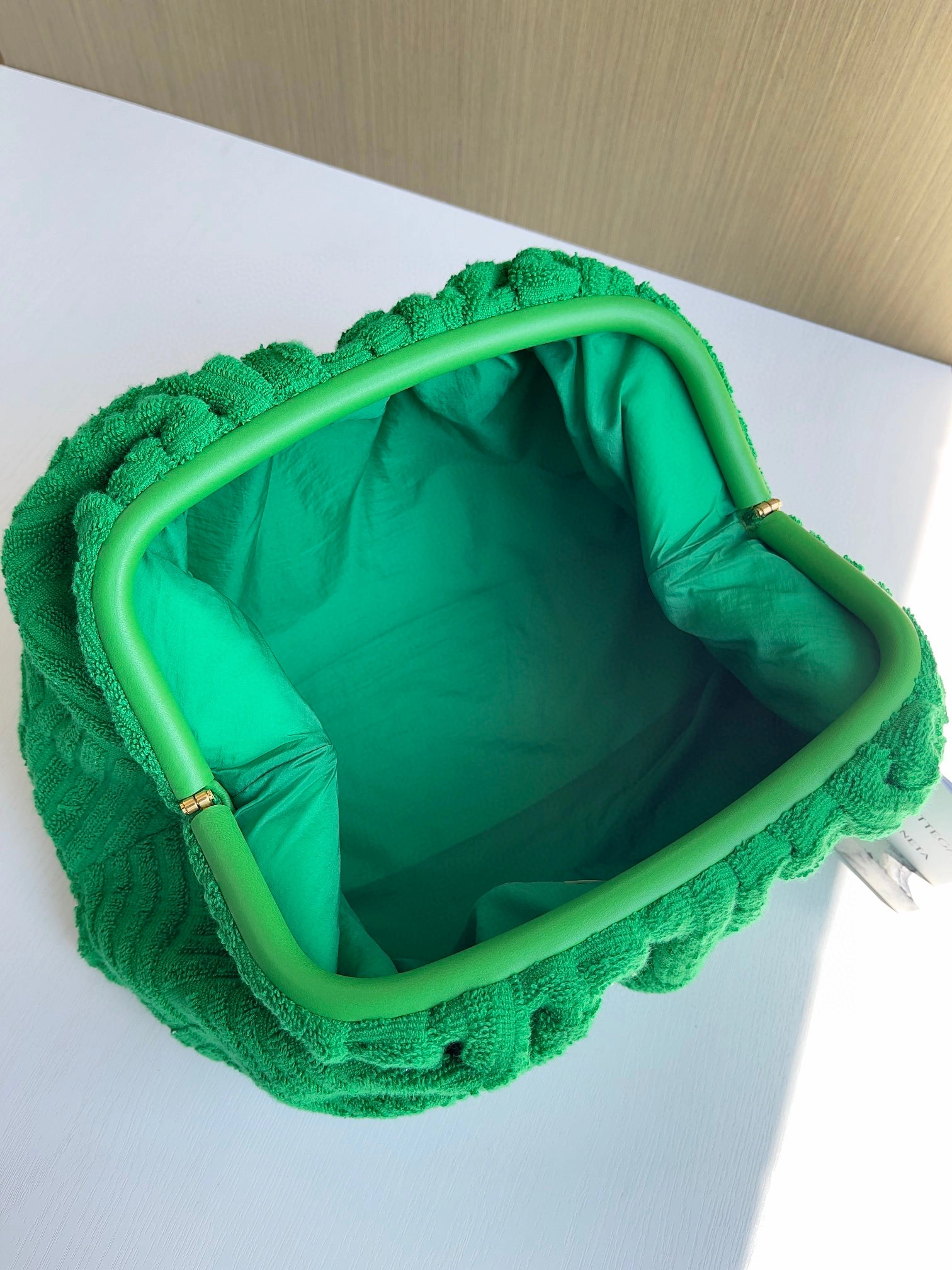 MOMO- high quality version 576227-V0HP0-3714 POUCH item：B-B009H0312C