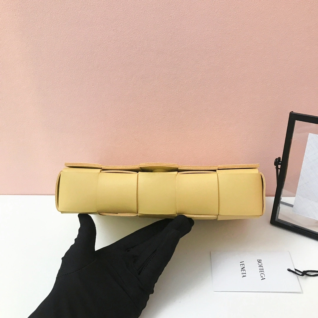 MOMO- high quality version 578004VMAY17130 Cassette lambskin item：C-B063C1718C