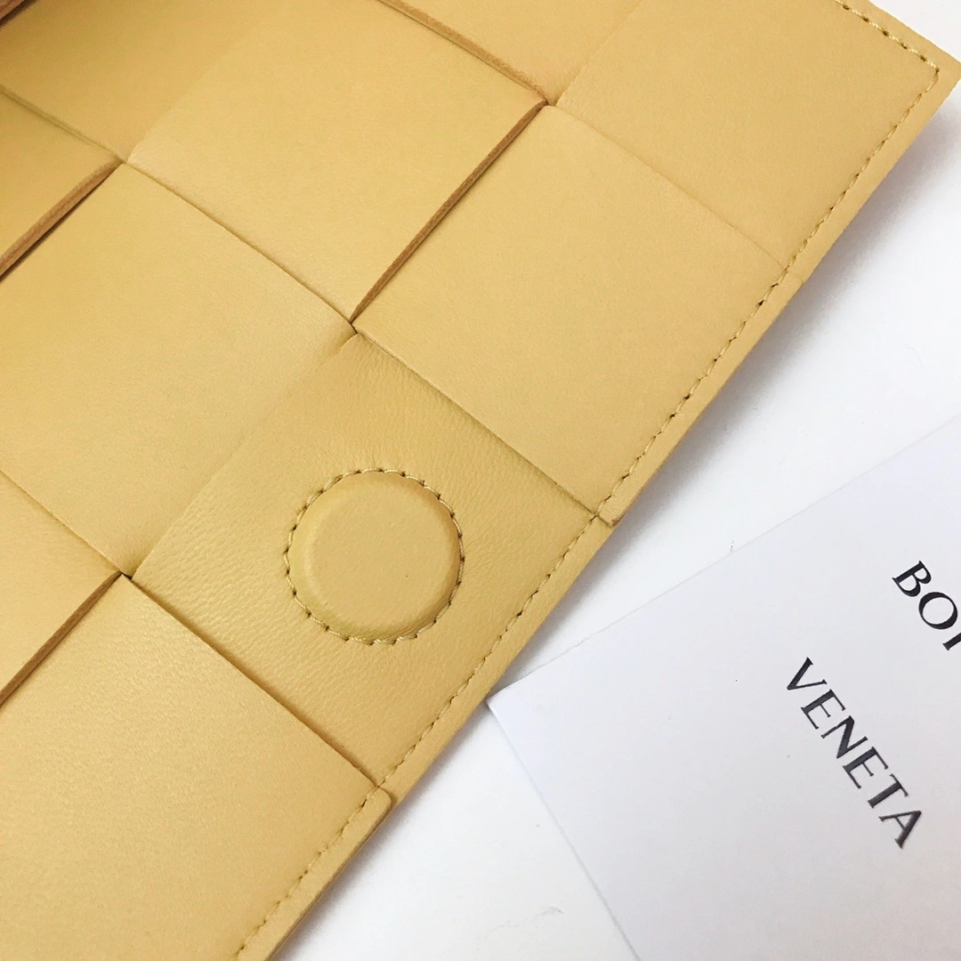 MOMO- high quality version 578004VMAY17130 Cassette lambskin item：C-B063C1718C