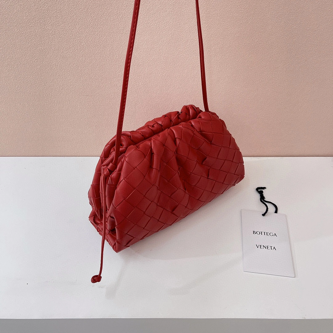 MOMO- high quality version 585852-VCPP1-8855 Pouch20 item：B-B063G2321C