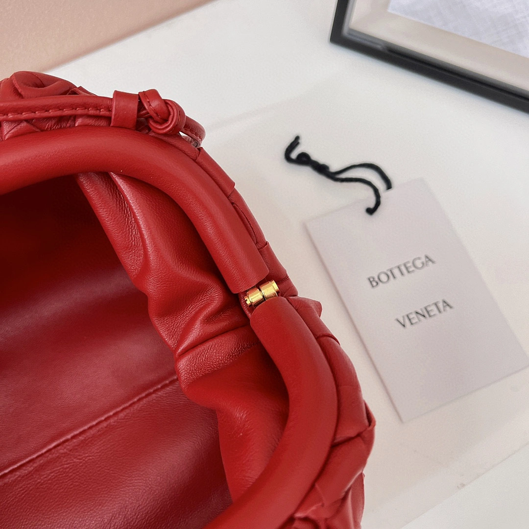 MOMO- high quality version 585852-VCPP1-8855 Pouch20 item：B-B063G2321C