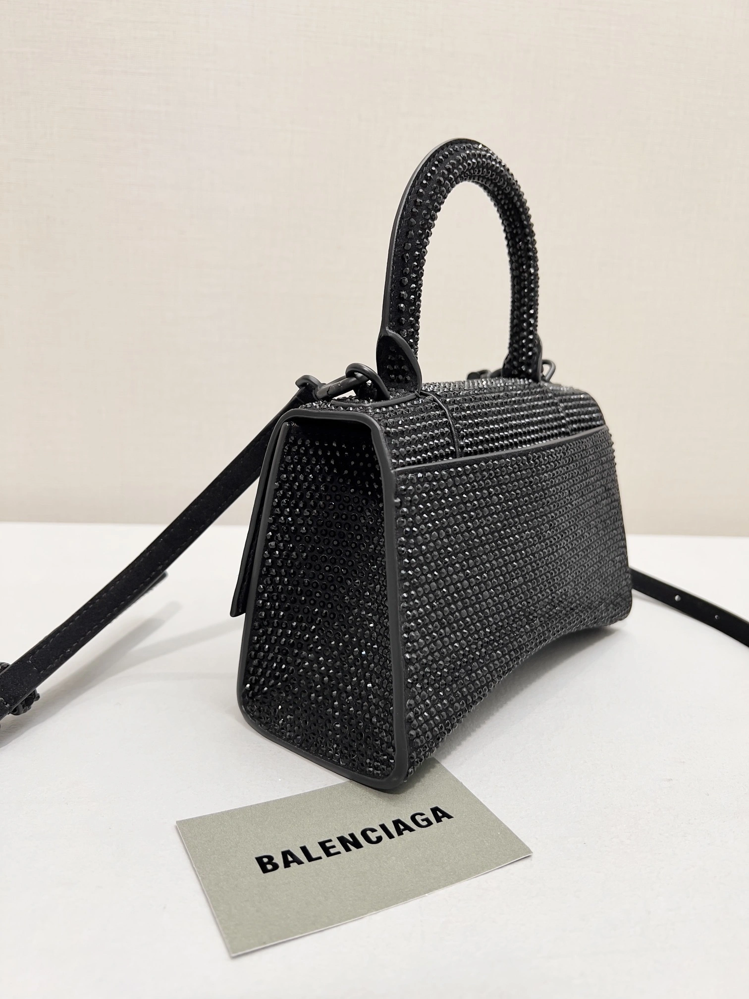 MOMO- high quality version 59283328D071071 item：C-B063C1716C