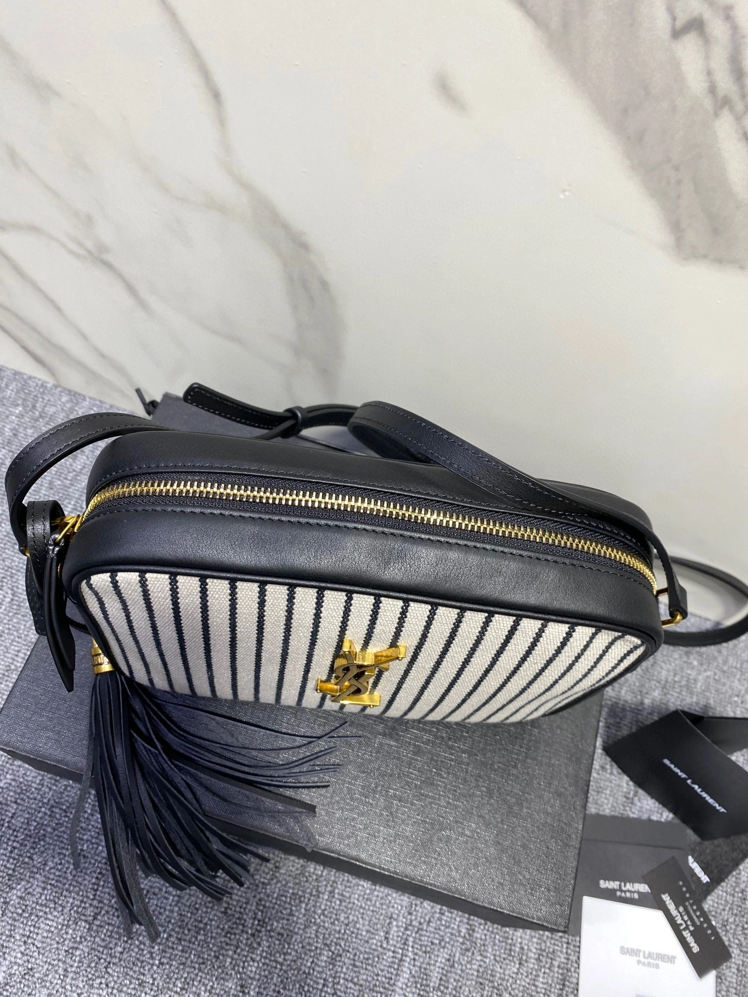 MOMO- high quality version 612542-FAACG-9583 LOU item：B-B000G2927C