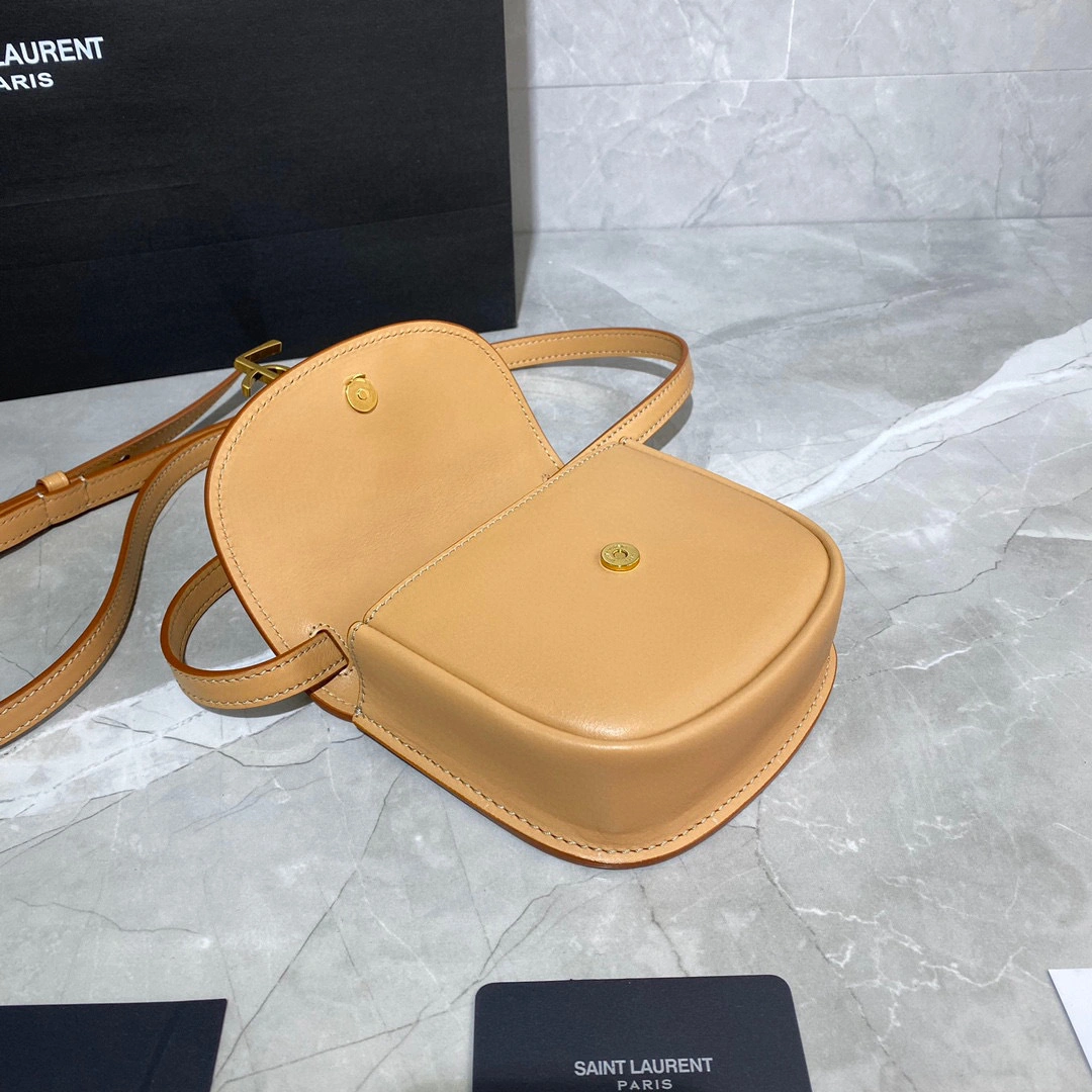 &MOMO- high quality version 623097BWR6W2725 Kaia mini item：B-B000I1504C