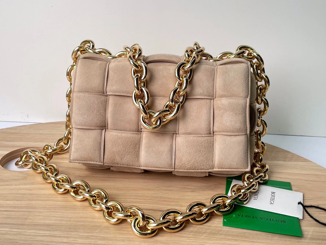 MOMO- high quality version 631421-V04N0-9776 lambskin item：B-B063G2230C