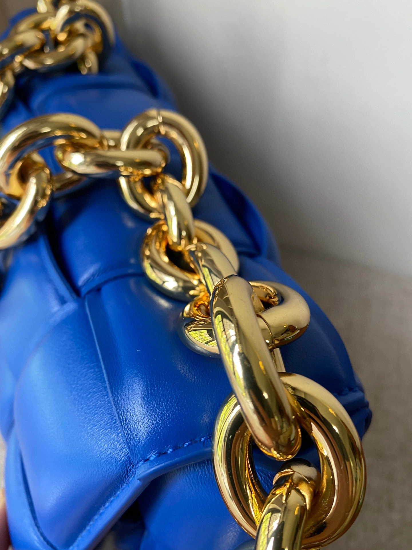 MOMO- high quality version 631421-VBWZ0-4238 lambskin item：B-B063G2218C