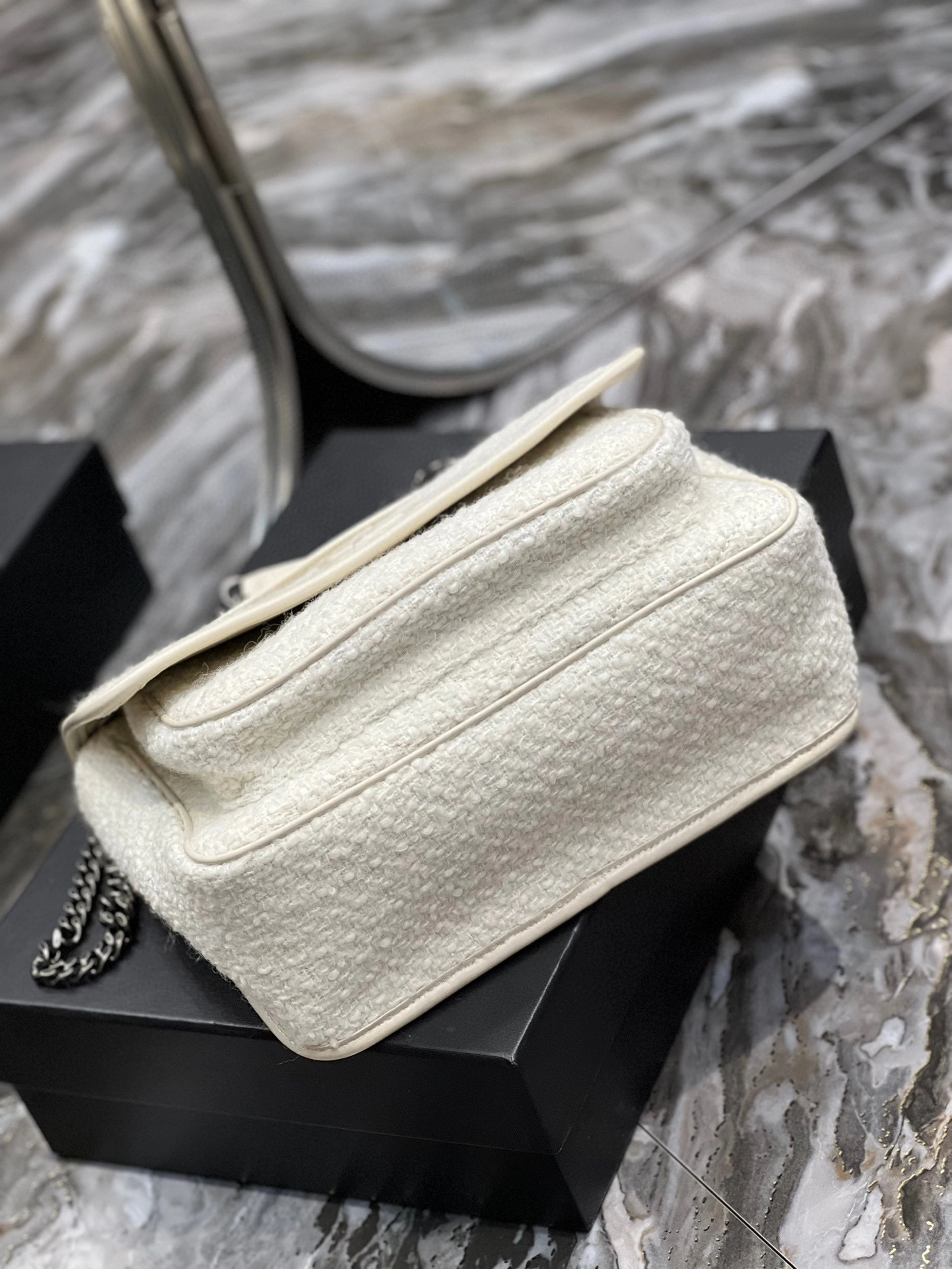 MOMO- high quality version 6331582RL469013 Niki item：B-B00I0422C