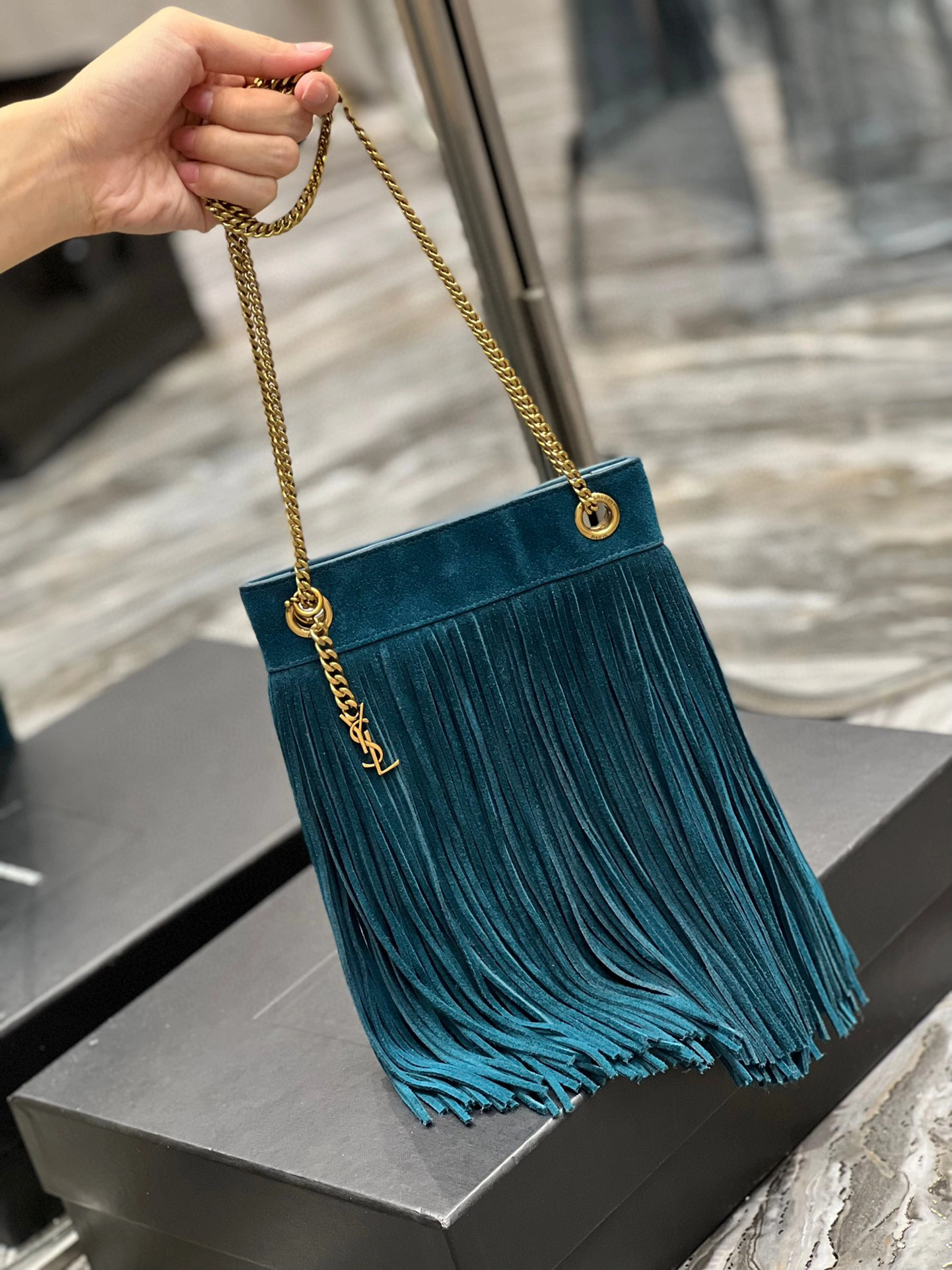 MOMO- high quality version 633753-0U0IW-4417 Grace HOBO item：B-B000I0421C