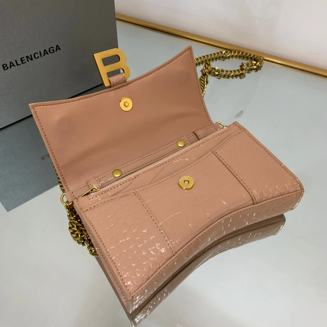 MOMO- high quality version 6560501LRGM9607 cowhide item：B-B063K0803C