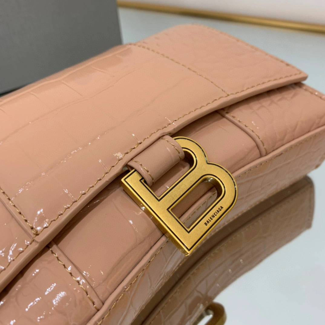 MOMO- high quality version 6560501LRGM9607 cowhide item：B-B063K0803C