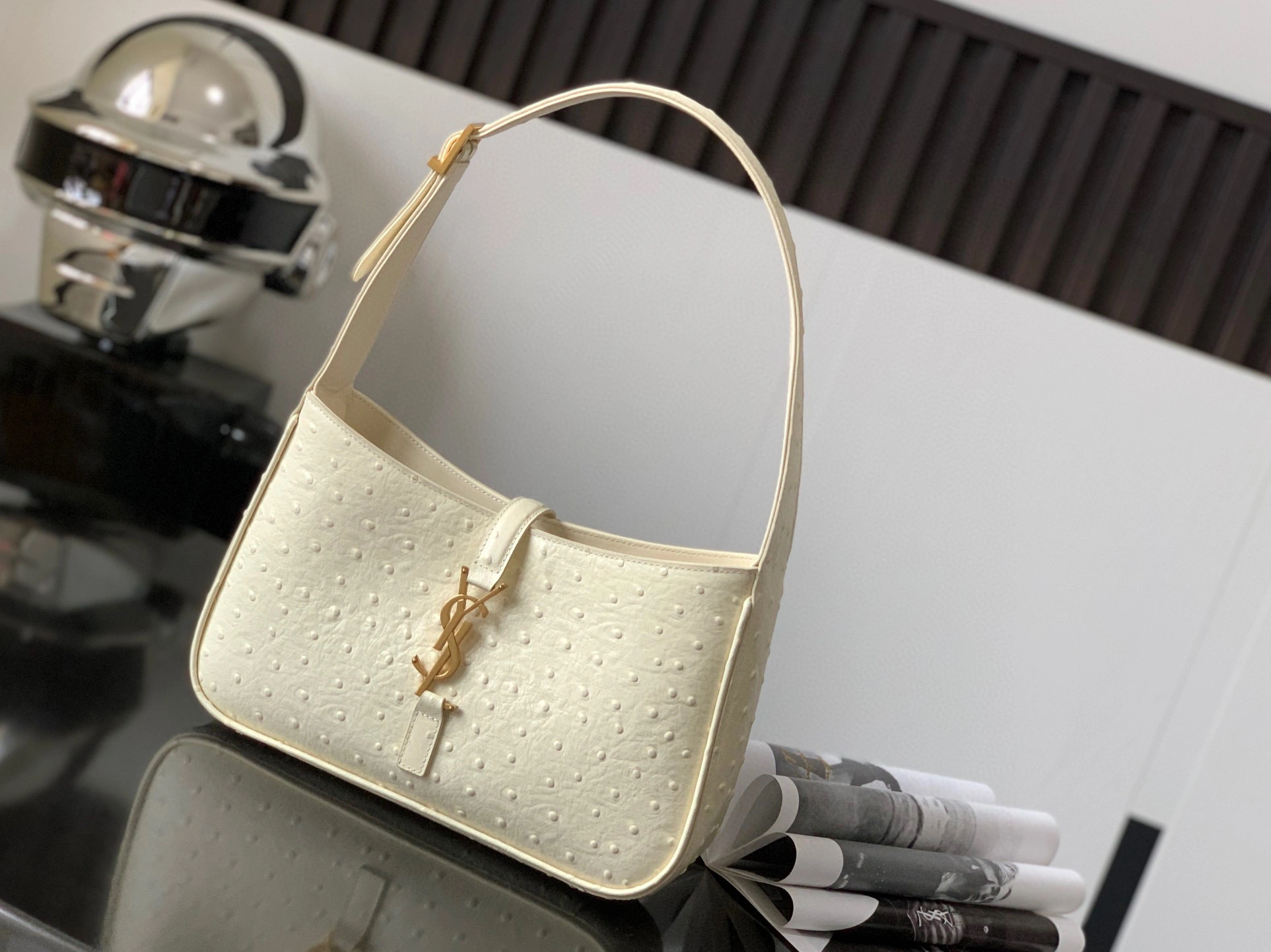 MOMO- high quality version 657228-L3F0W-9207 Le5A7 Bag item：B-B597I0938C