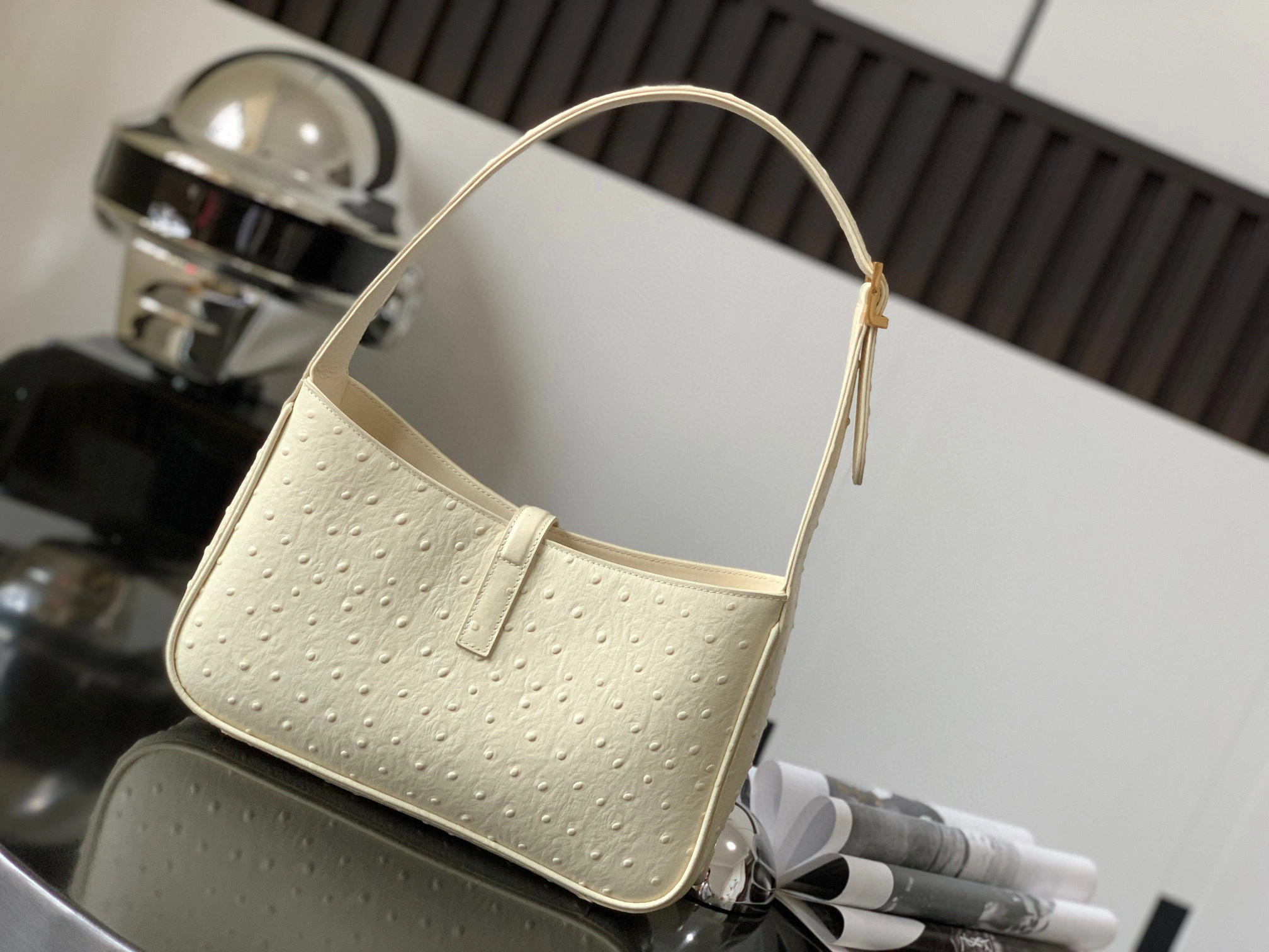 MOMO- high quality version 657228-L3F0W-9207 Le5A7 Bag item：B-B597I0938C