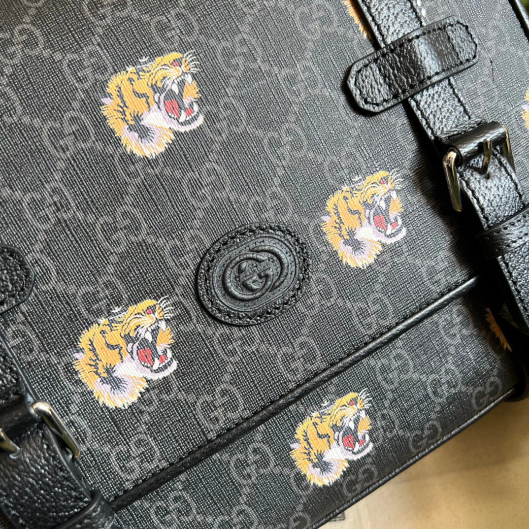 MOMO- high quality version 658542 UXVAF 1087 item：B-B040I1403C