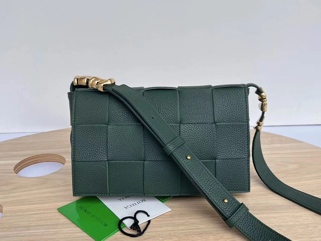 MOMO- high quality version 666870-V17H1-3035 CASSETTE lambskin item：B-B063H0334C