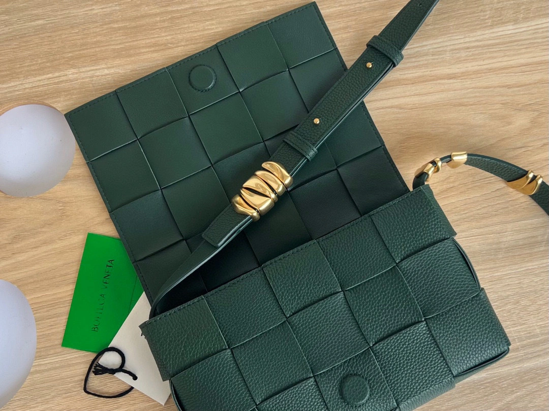 MOMO- high quality version 666870-V17H1-3035 CASSETTE lambskin item：B-B063H0334C