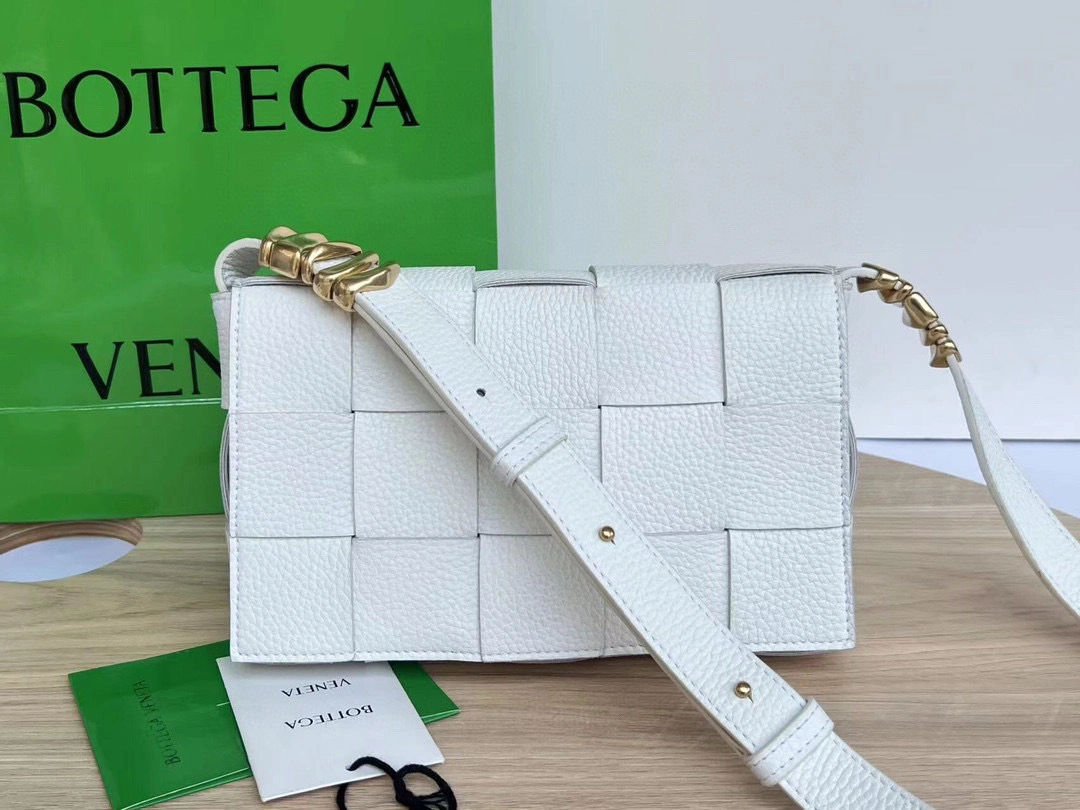 MOMO- high quality version 666870-V17H1-9009 CASSETTE lambskin item：B-B063H0336C
