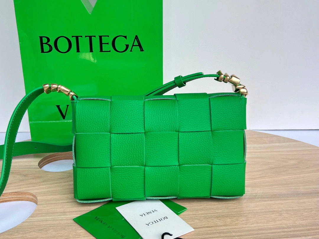 MOMO- high quality version 666870V17H13722 CASSETTE lambskin item：B-B063H0333C
