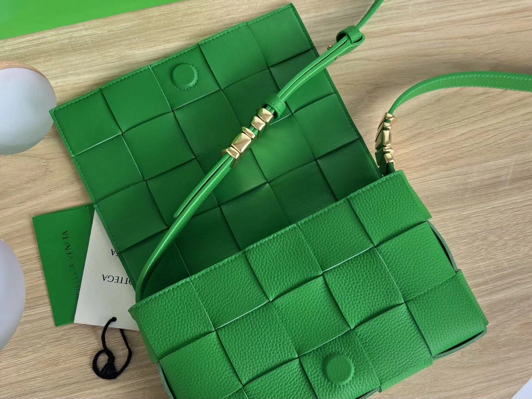 MOMO- high quality version 666870V17H13722 CASSETTE lambskin item：B-B063H0333C