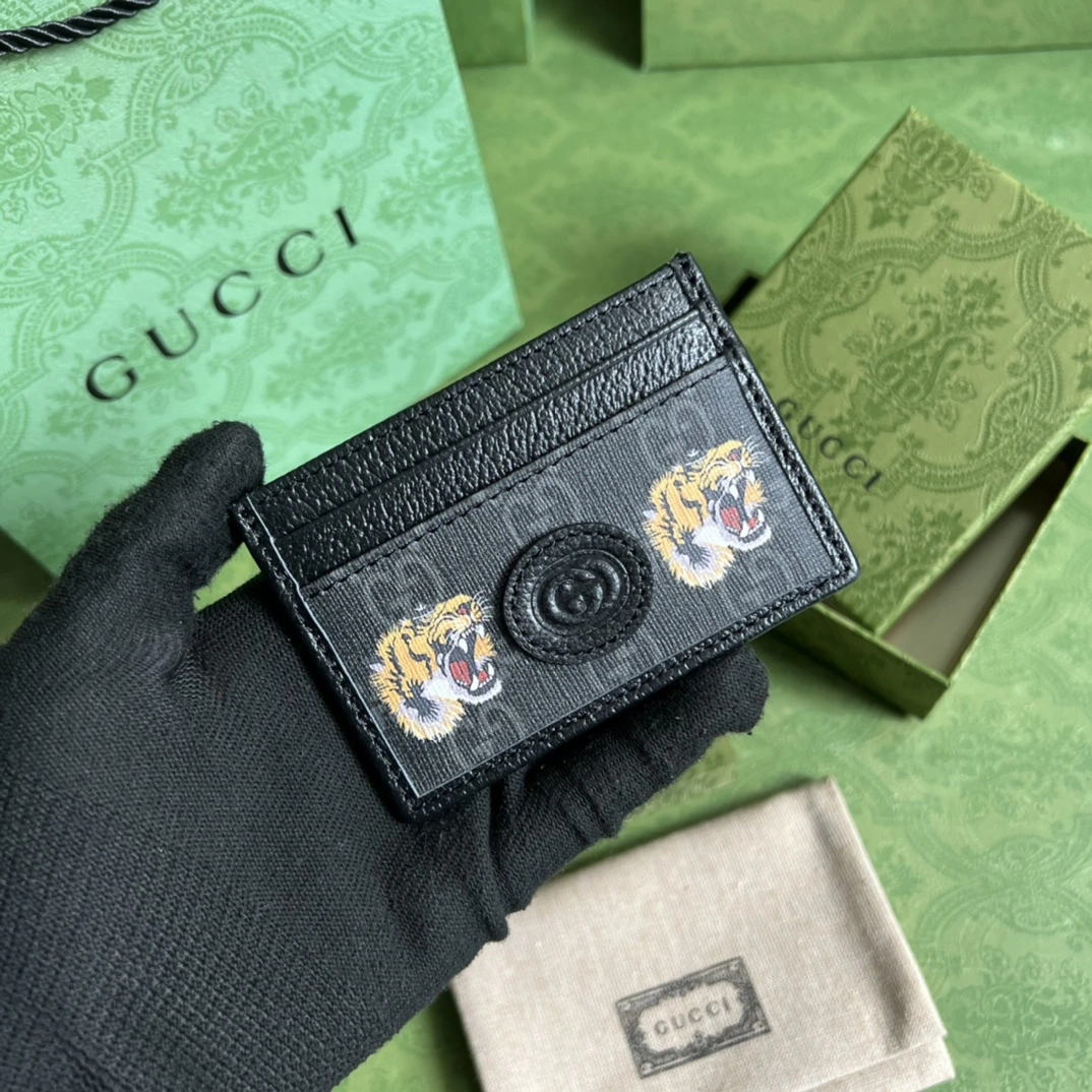 MOMO- high quality version 673002-U3IAF-1058 item：C-B000C2220C