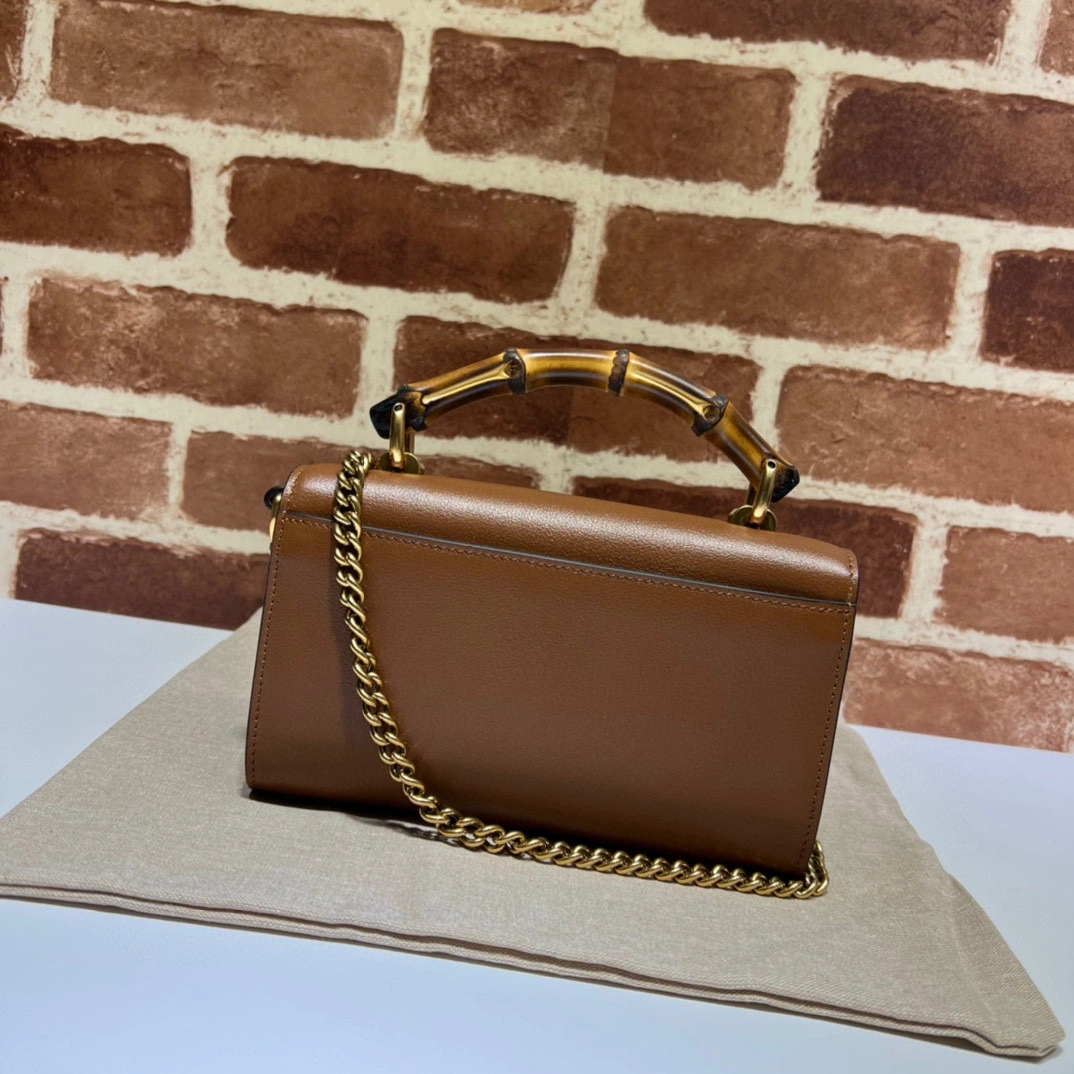 MOMO- high quality version 675795-17Q0T-2535 item：C-B063A1302C