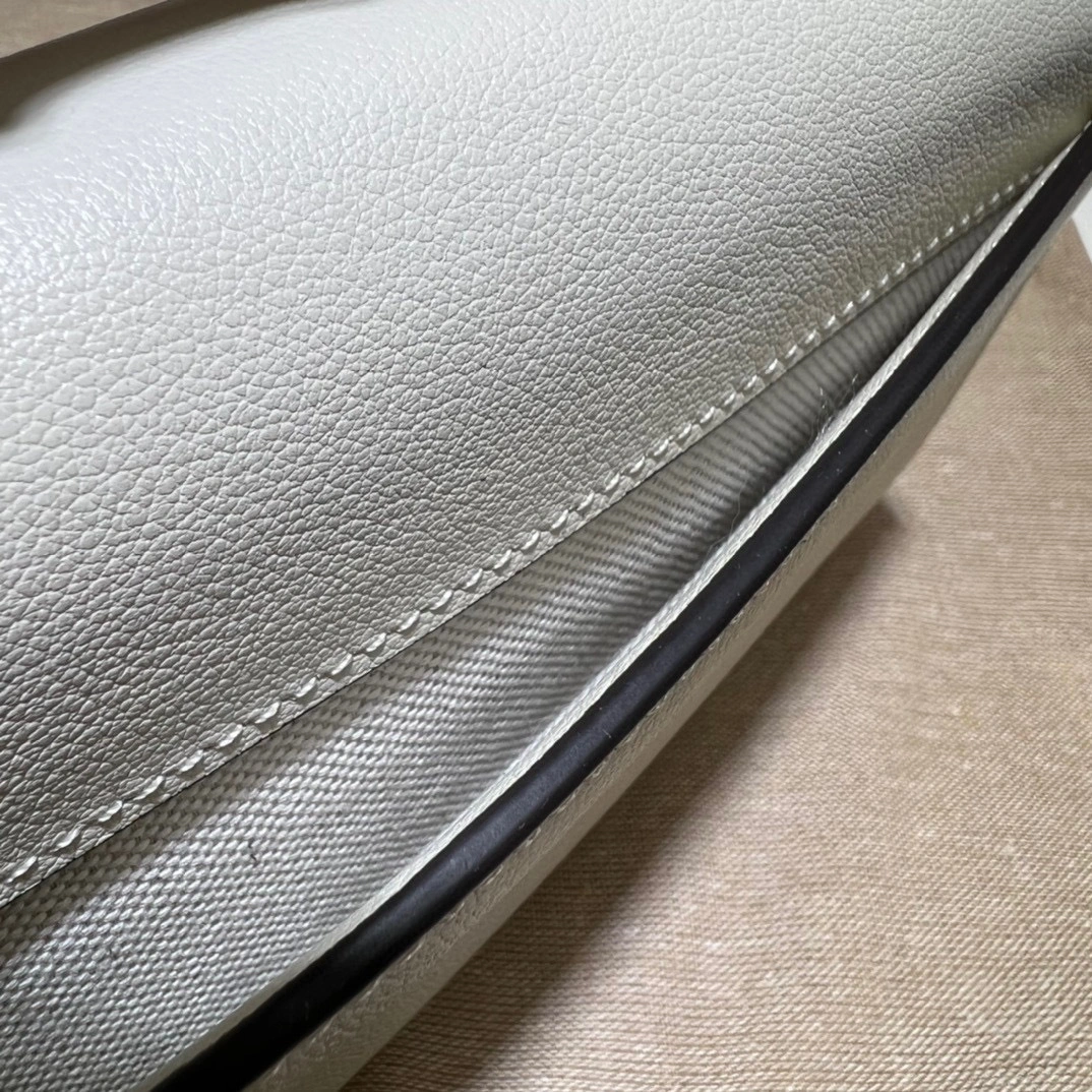 MOMO- high quality version 675795-17Q0T-9022 item：C-B063A1301C