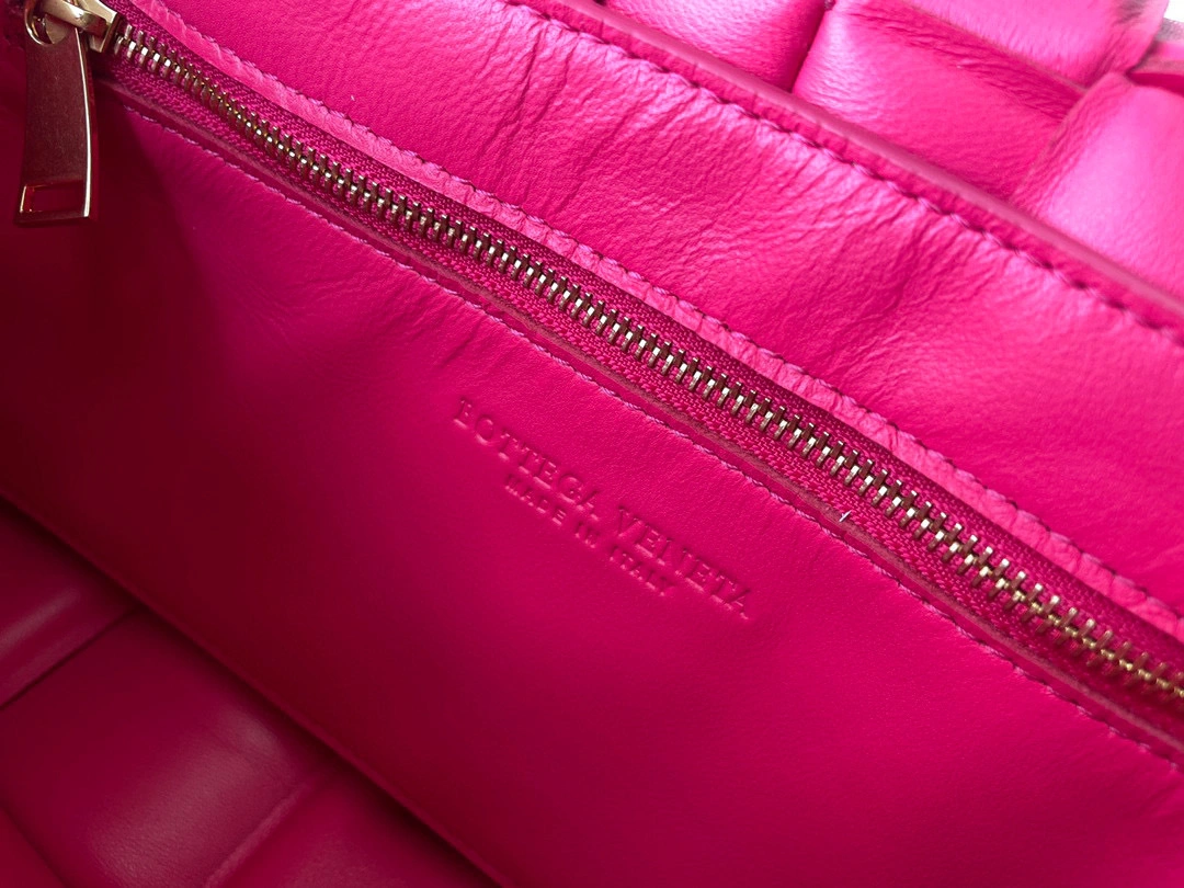 MOMO- high quality version 680070-V1FY0-5529 CASSETTE lambskin item：B-B063G2216C