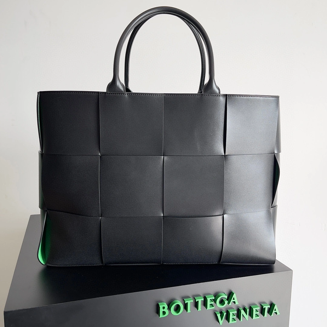 &MOMO- high quality version 680165V29E01091 item：B-B563J563C