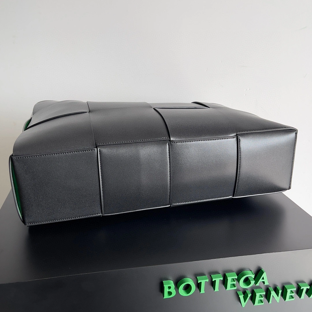 &MOMO- high quality version 680165V29E01091 item：B-B563J563C