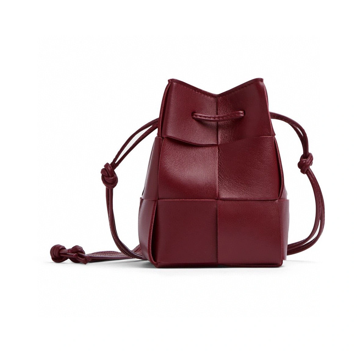 MOMO- high quality version 680217VCQC46208 item：B-B063J2204C