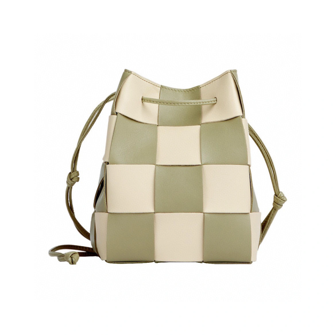 MOMO- high quality version 680218V2AC39274 item：B-B063J2210C