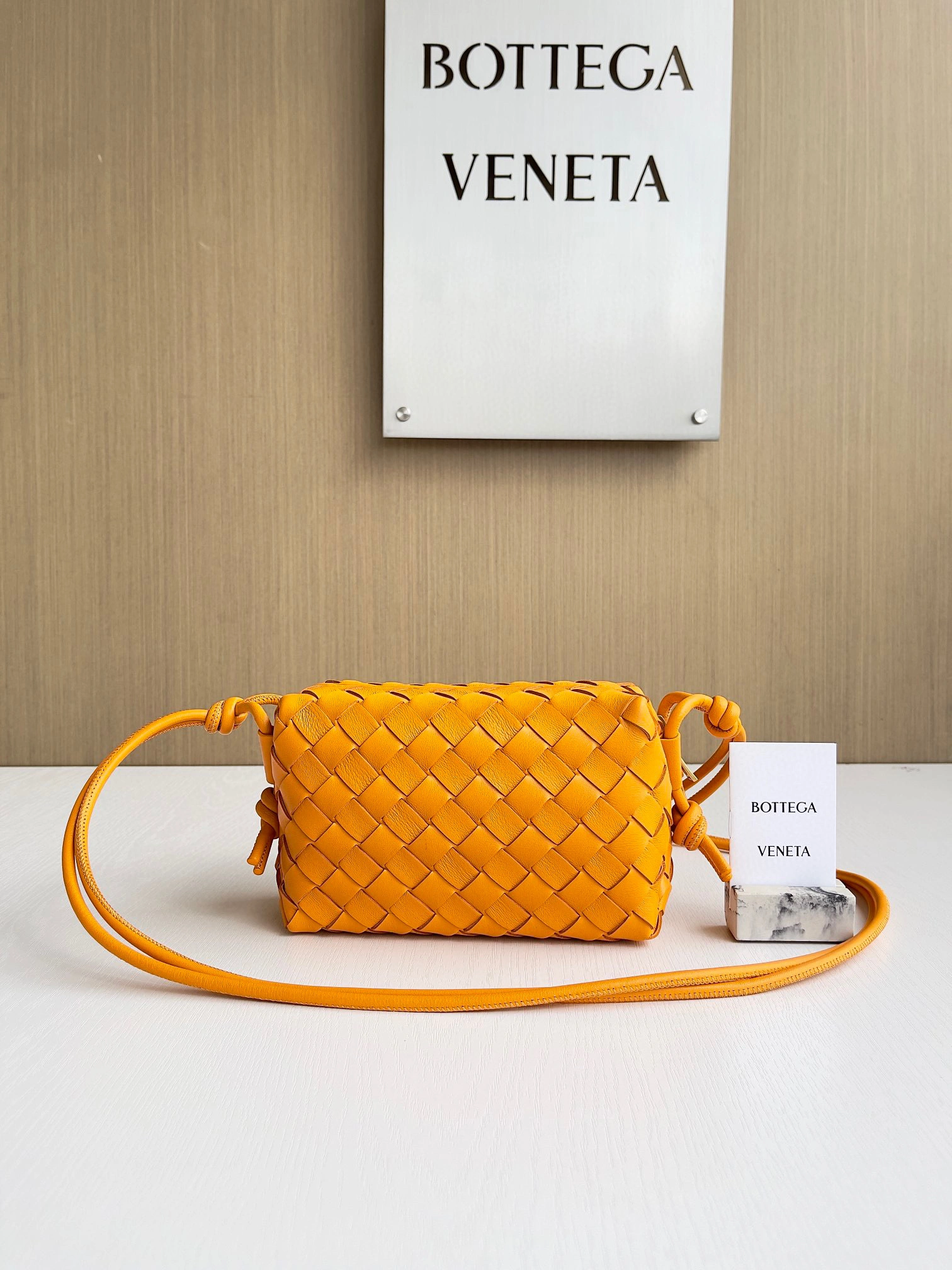 MOMO- high quality version 680254V1G117003 Loop lambskin item：B-B063H0321C