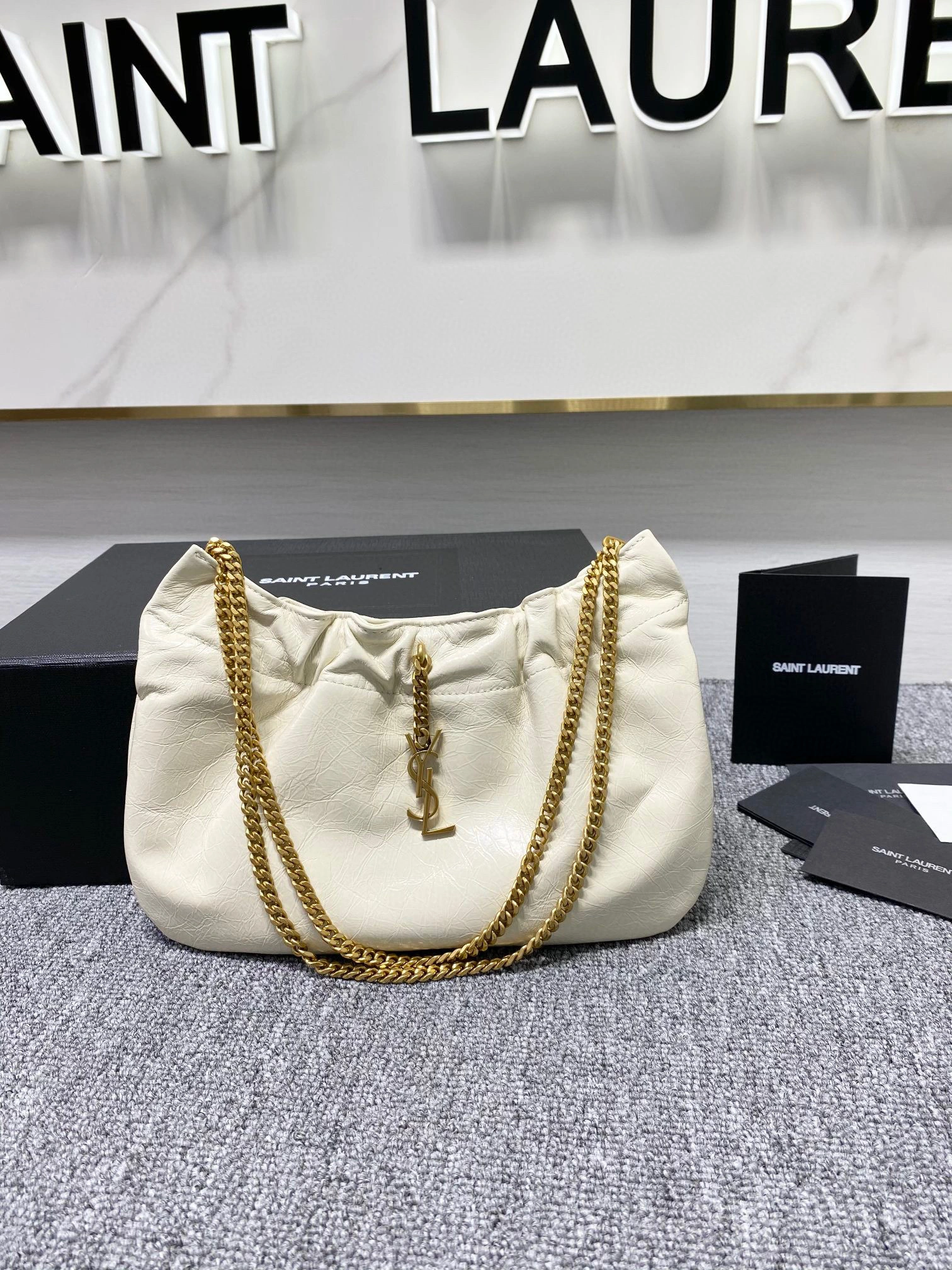 MOMO- high quality version 681632-27X1W-9278 item：B-B000G2916C