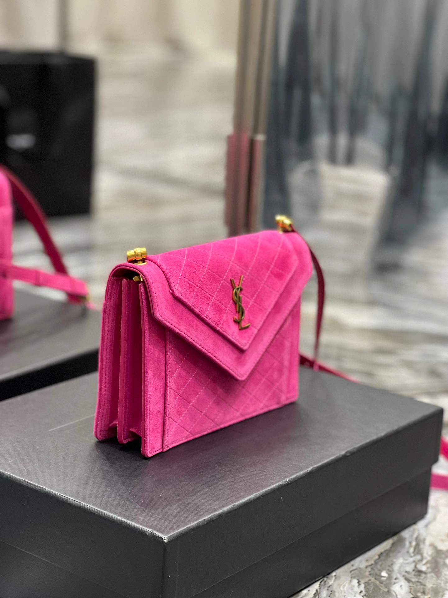 MOMO- high quality version 685574-0DJI7-5528 GABY mini lambskin item：B-B000I0416C