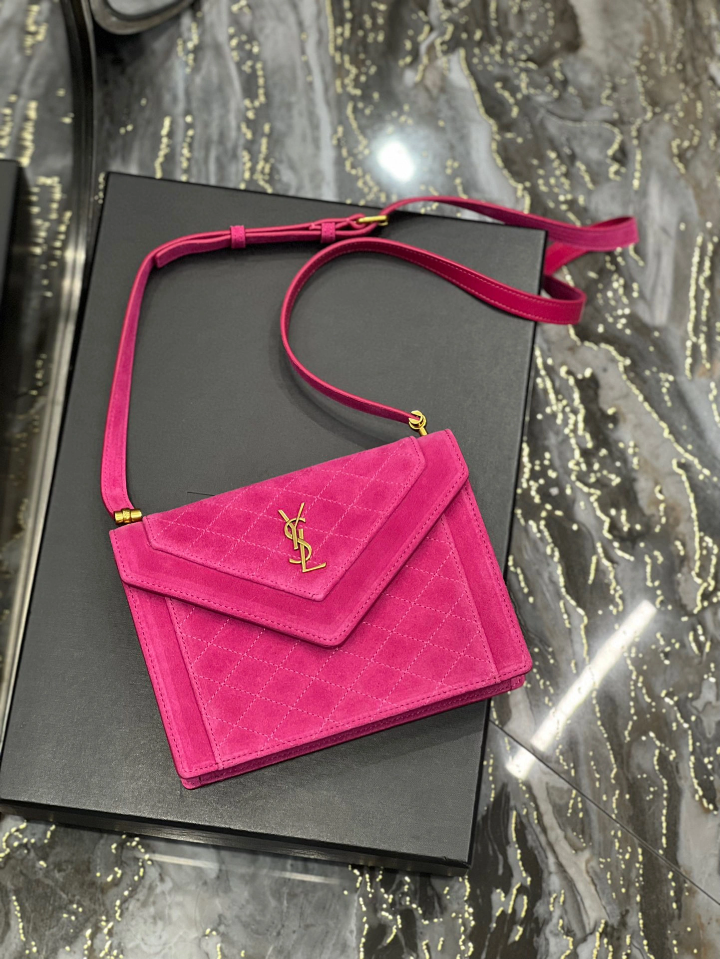 MOMO- high quality version 685574-0DJI7-5528 GABY mini lambskin item：B-B000I0416C