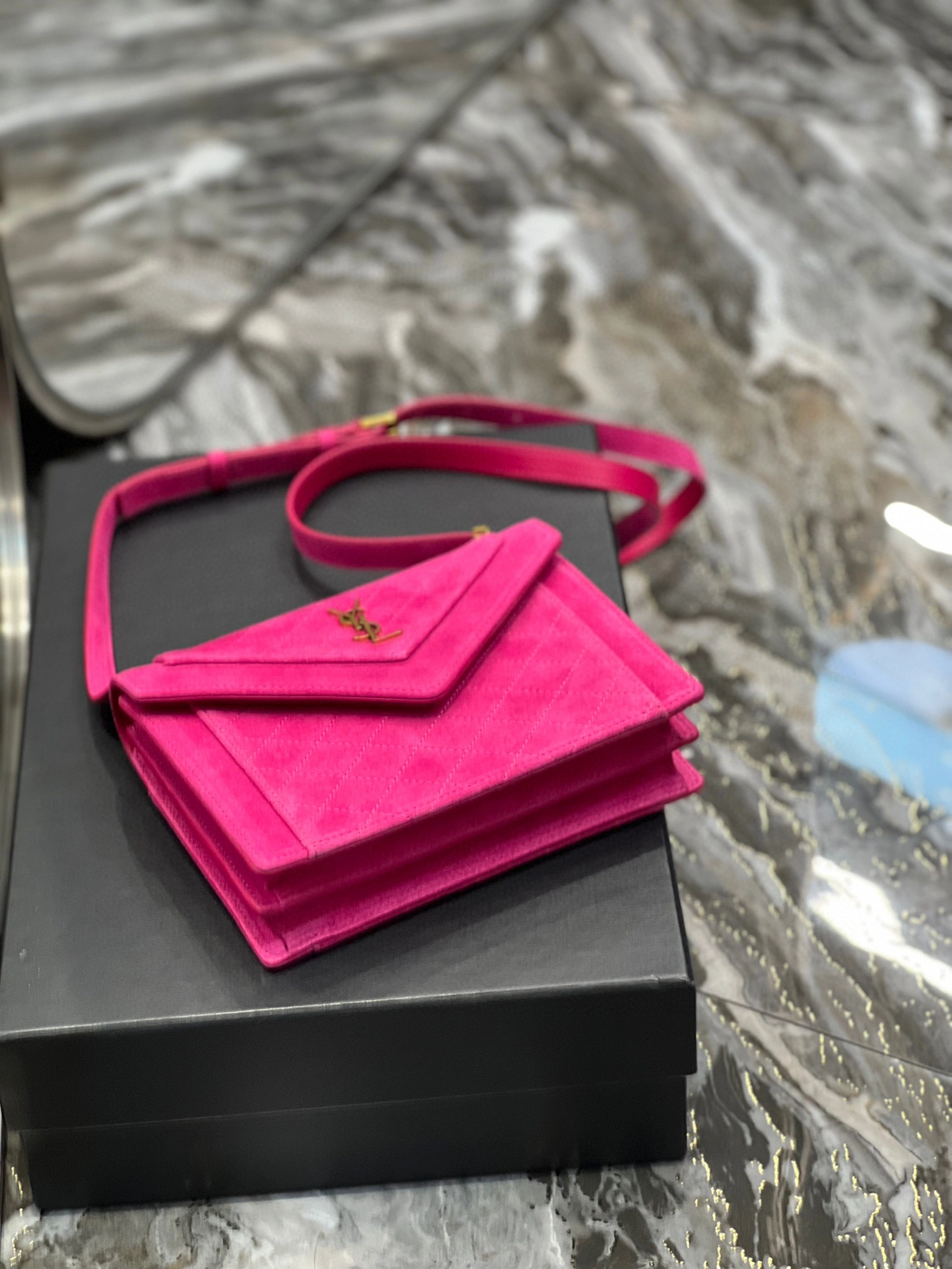 MOMO- high quality version 685574-0DJI7-5528 GABY mini lambskin item：B-B000I0416C
