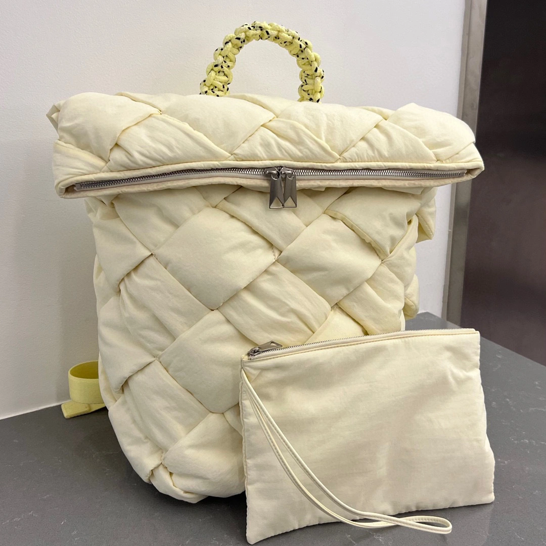 MOMO- high quality version 690891VBO847407 nylon item：B-B000J2618C