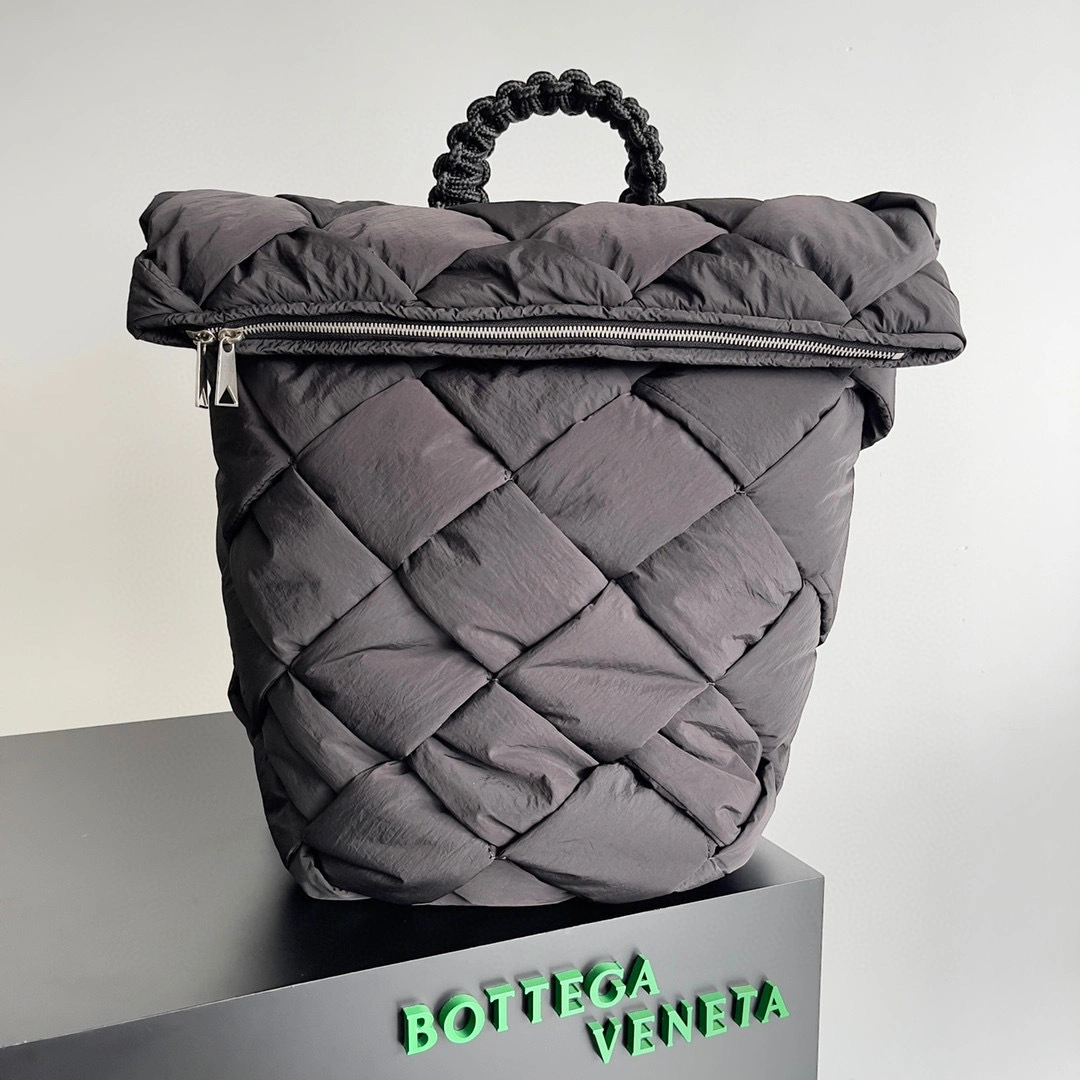 MOMO- high quality version 690891VBO848803 nylon item：B-B063J2617C