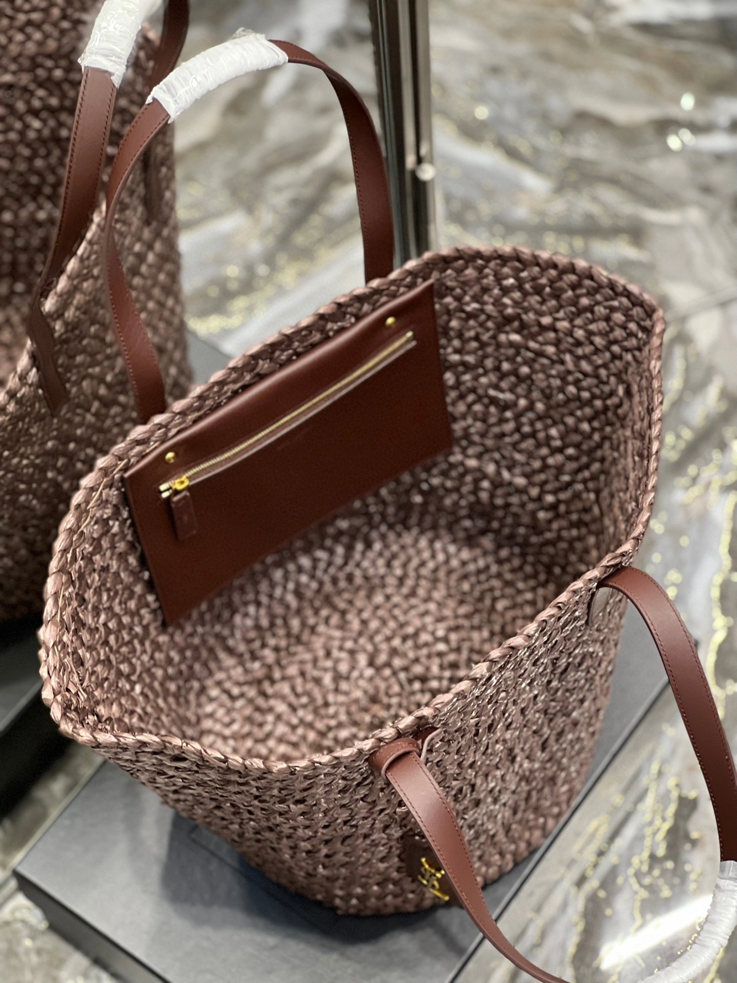 MOMO- high quality version 693242-GQTHJ-2181 item：B-B000I0612C