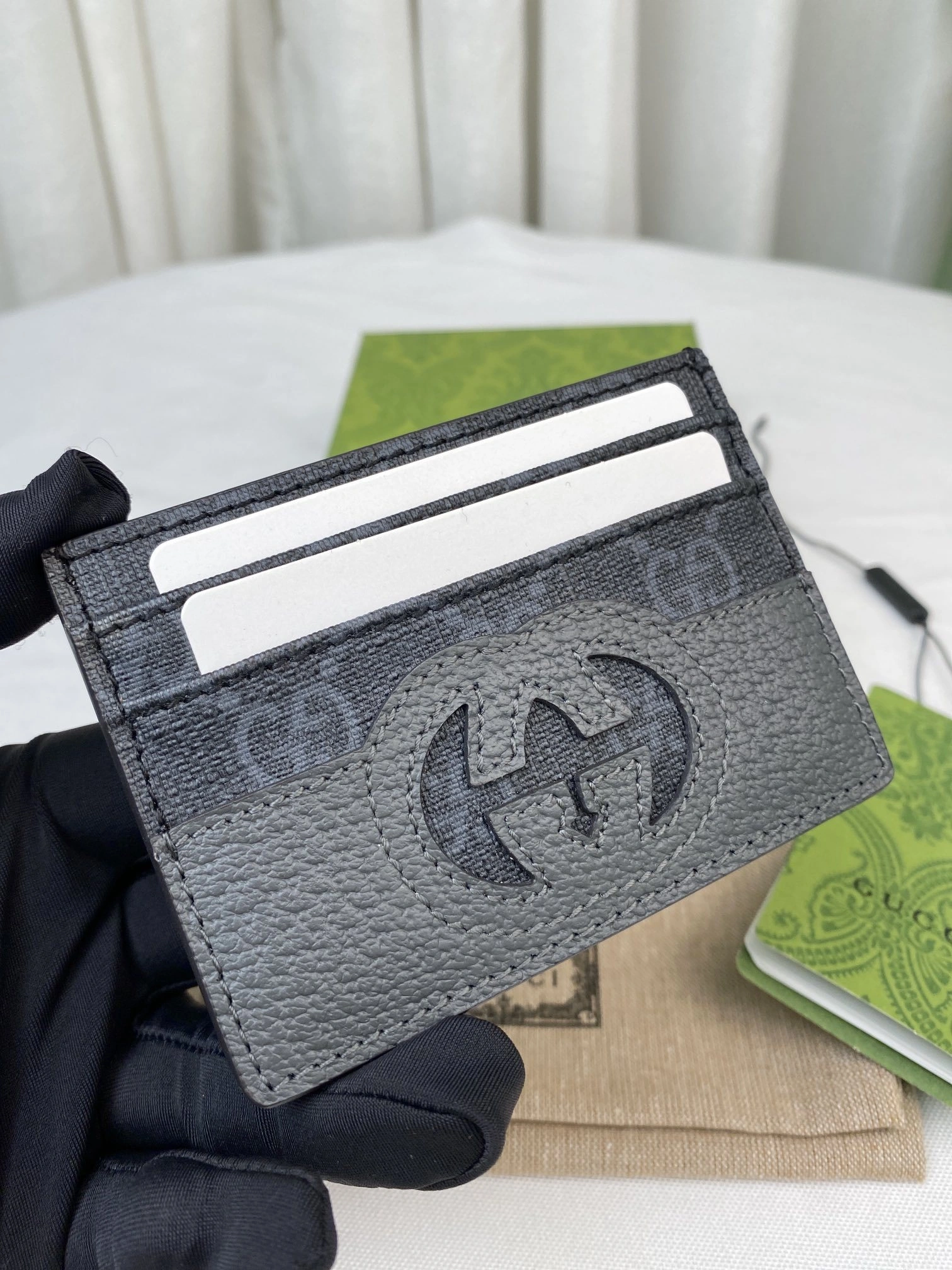 MOMO- high quality version 701425-K9GSN-1151 item：C-B063C2415C