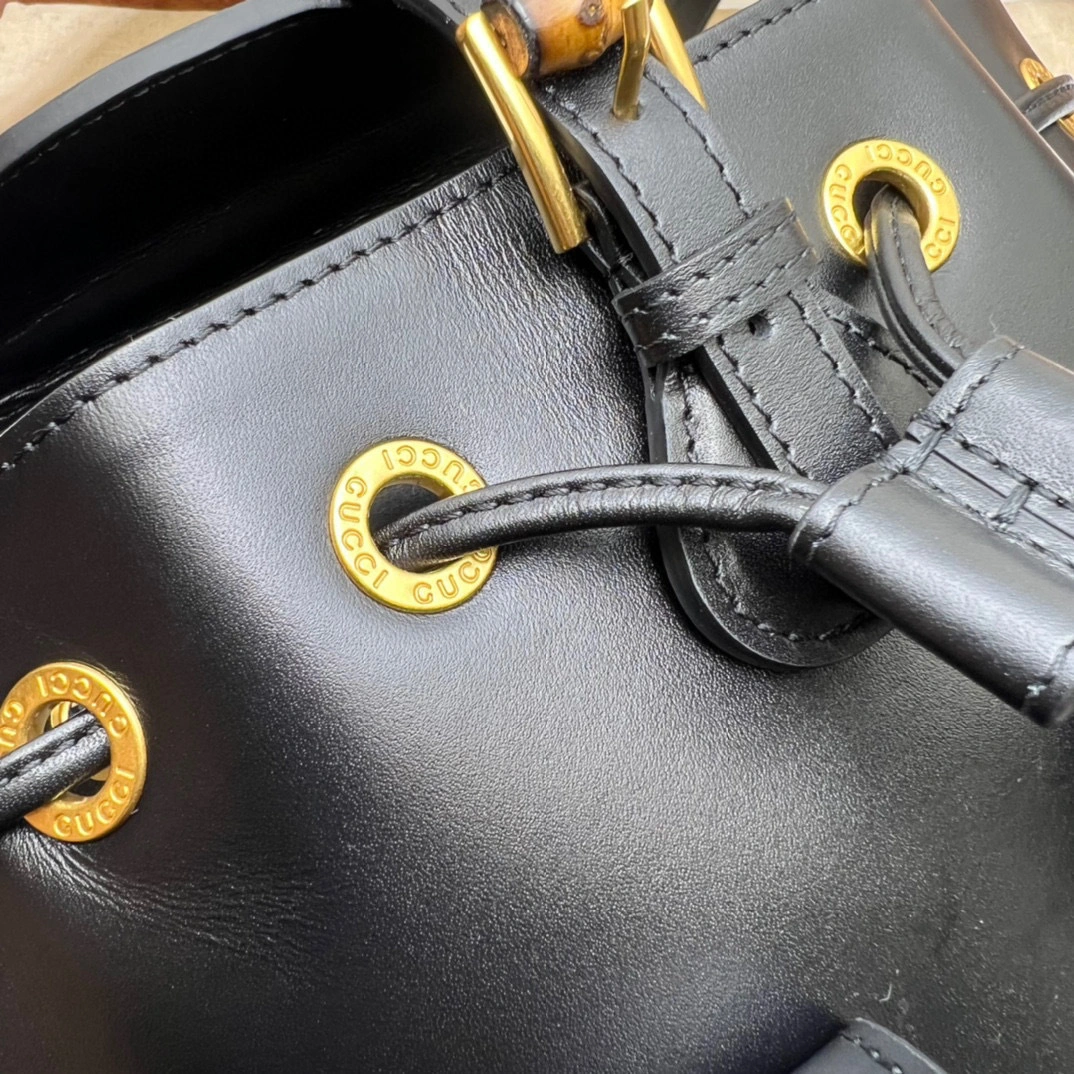 MOMO- high quality version 702101-UZY0T-1000 item：C-B063A1224C